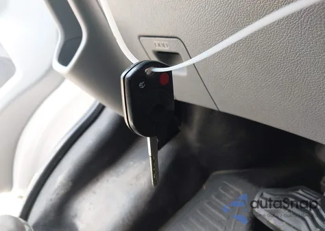 2016 Ford Transit-250 из США, поврежденный, VIN 1FTYR2ZM9GKB01756